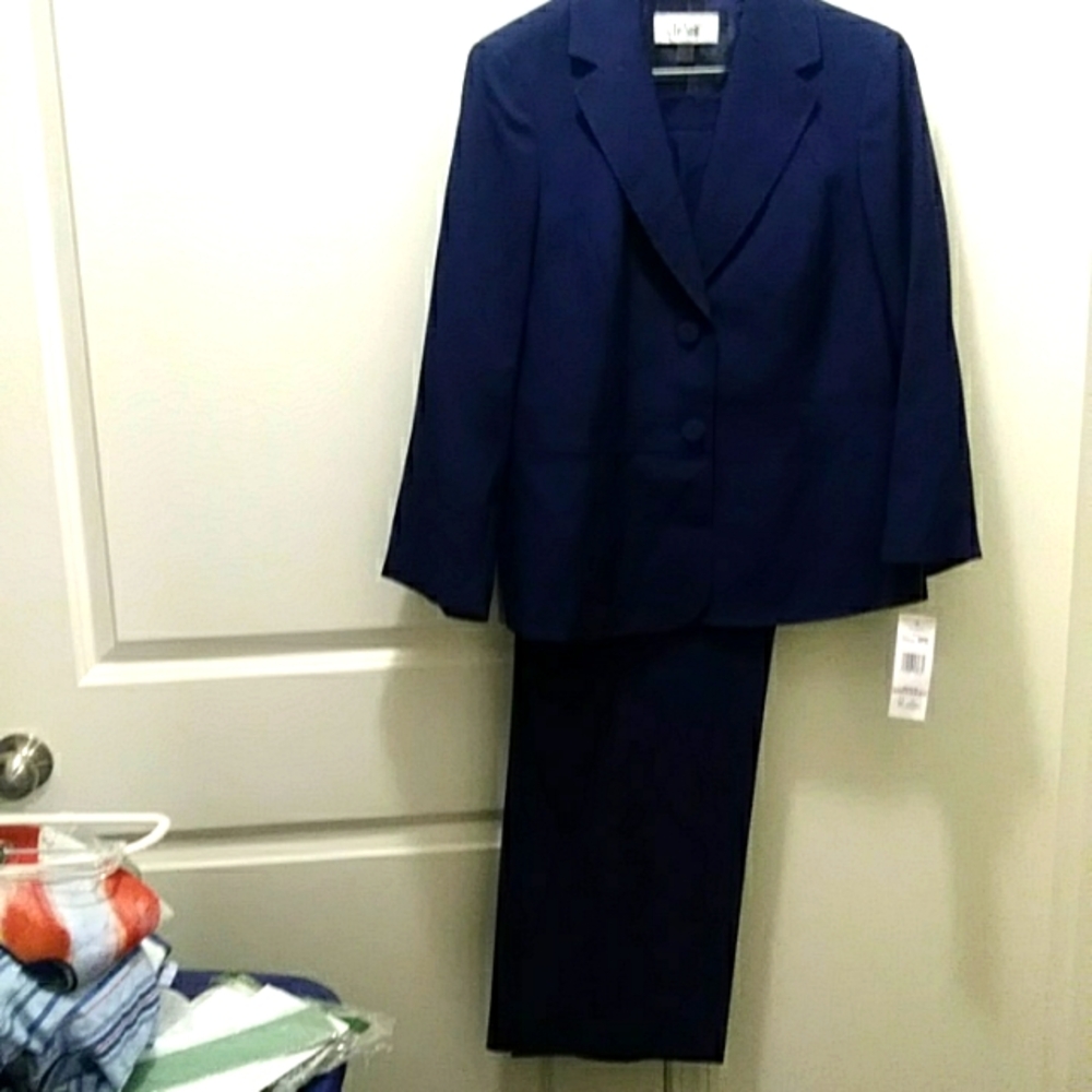 Le Suit Navy Blue Pantsuit